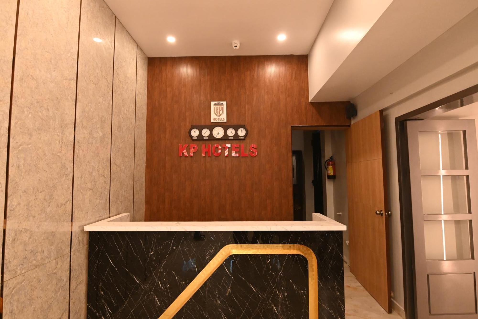 Kp Hotels Begusarai Eksteriør billede